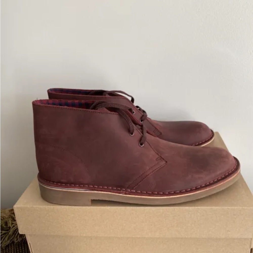 Clarks Bushacre 2 Aubergine Leather Men Chukka Boots- SZ 9.5, 10, 10.5, 11